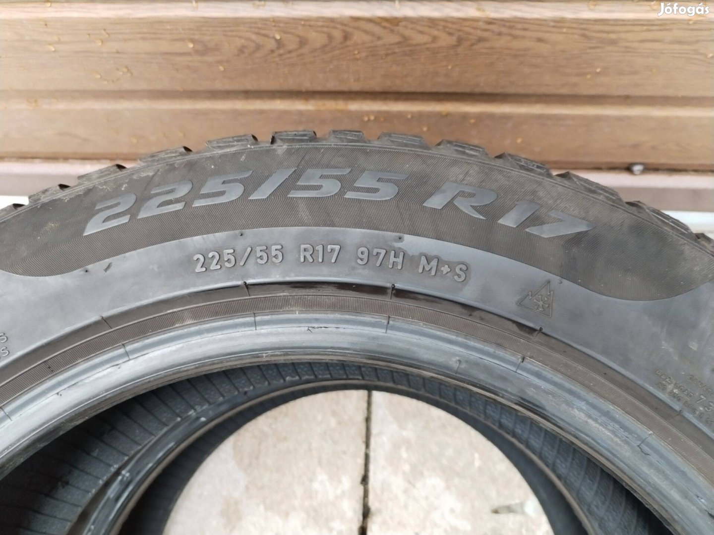 225 55 17 pirelli 225/55 R 17 téli gumi garnitura