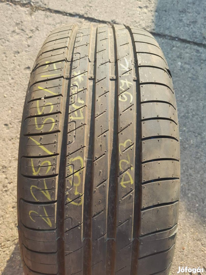 225/55 R17 E.SZ. Goodyear Efficientgrip Performance* 97W DOT23