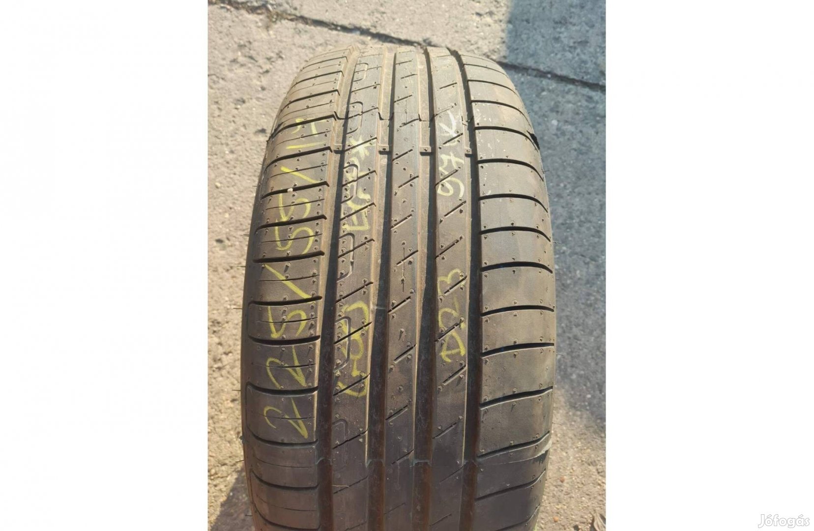 225/55 R17 E.SZ. Goodyear Efficientgrip Performance* 97W DOT23