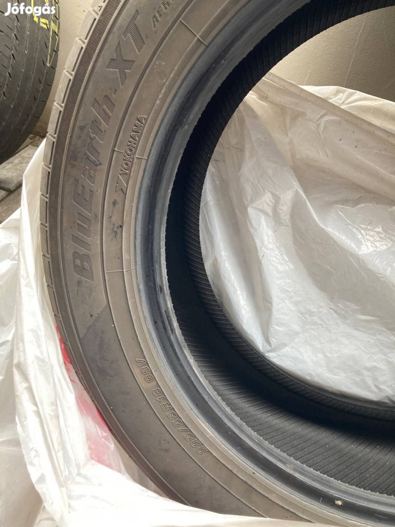 225/55 R18 2 db Yokohama nyári