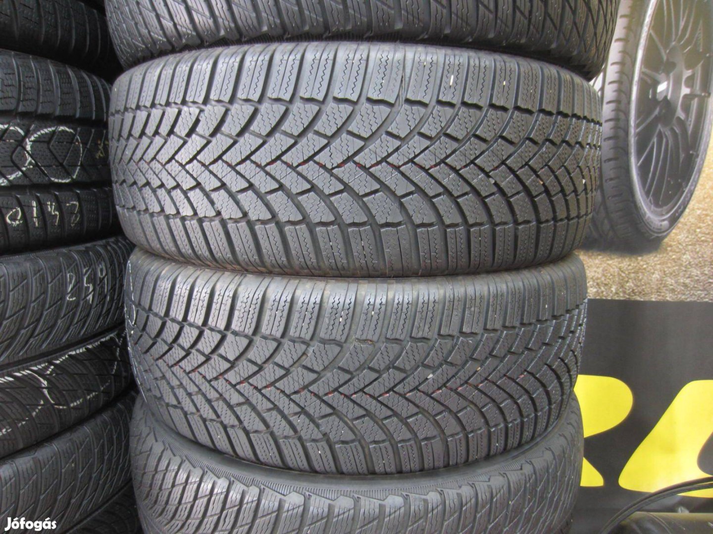 225/55 R18 Bridgestone LM005 102V