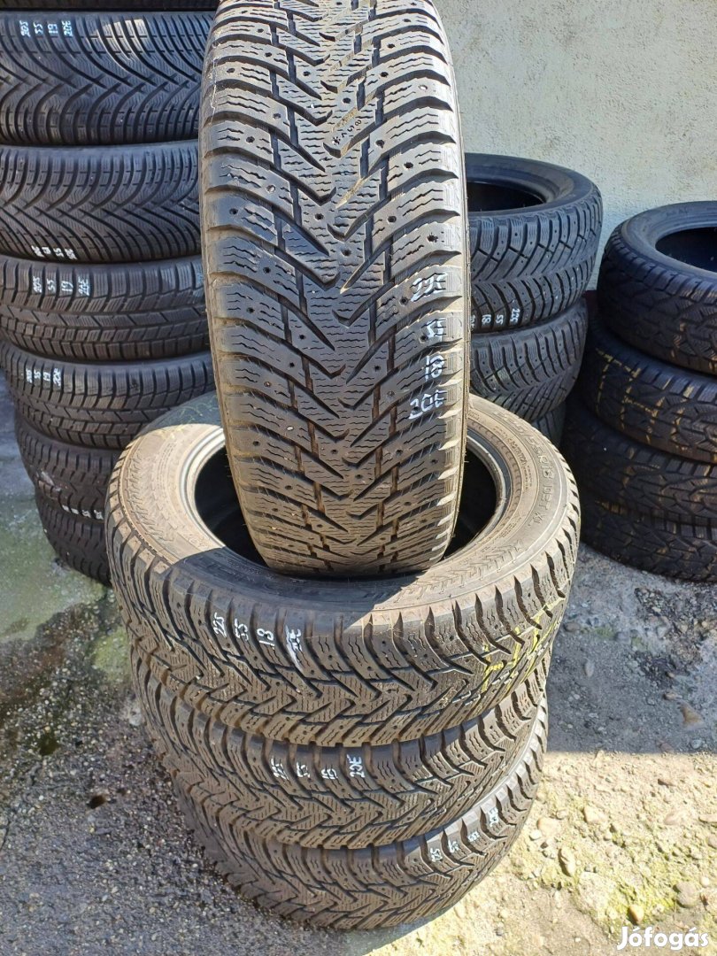 225/55 R18 Nokian használt téligumi