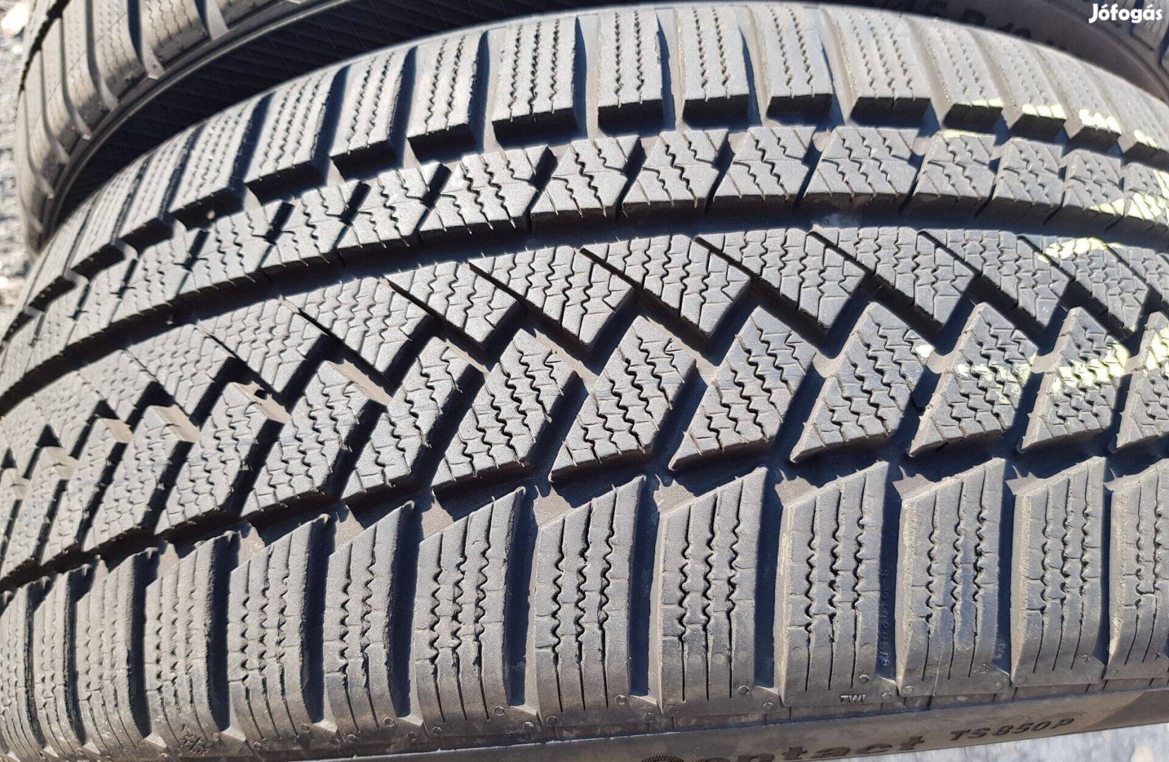 225/55 R19 99V - Continental Wintercontact TS850P