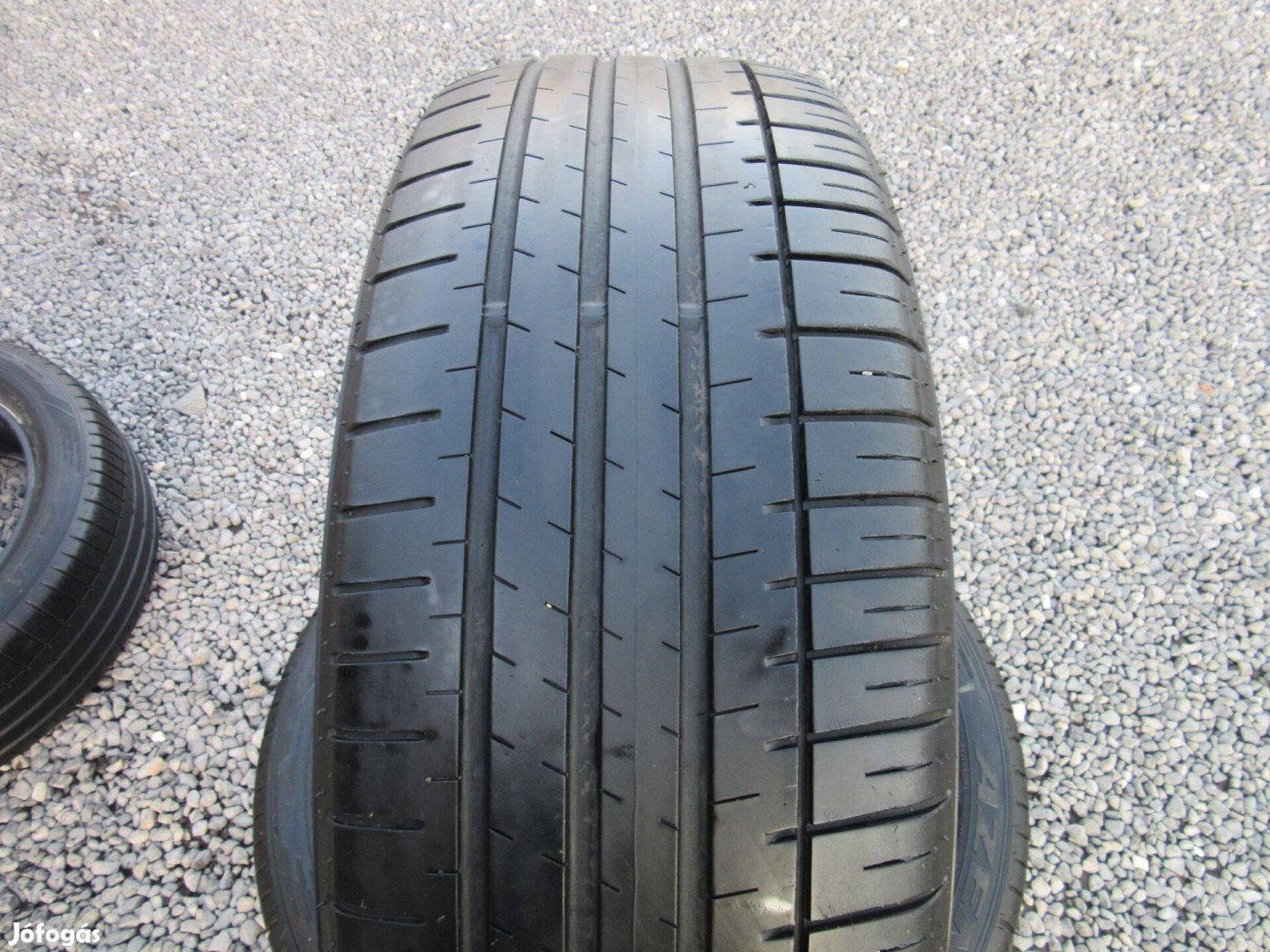 225/55 R19 Falken FK510 SUV nyári gumi eladó