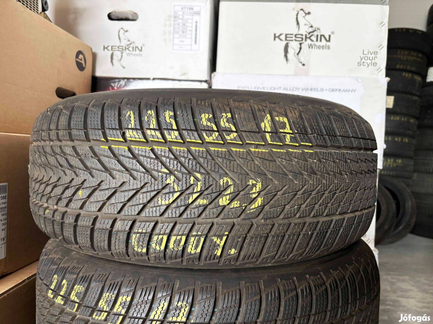 225/55 r17 Goodyear 2023 téligumi 4db eladó 225/55r17 garnitúra