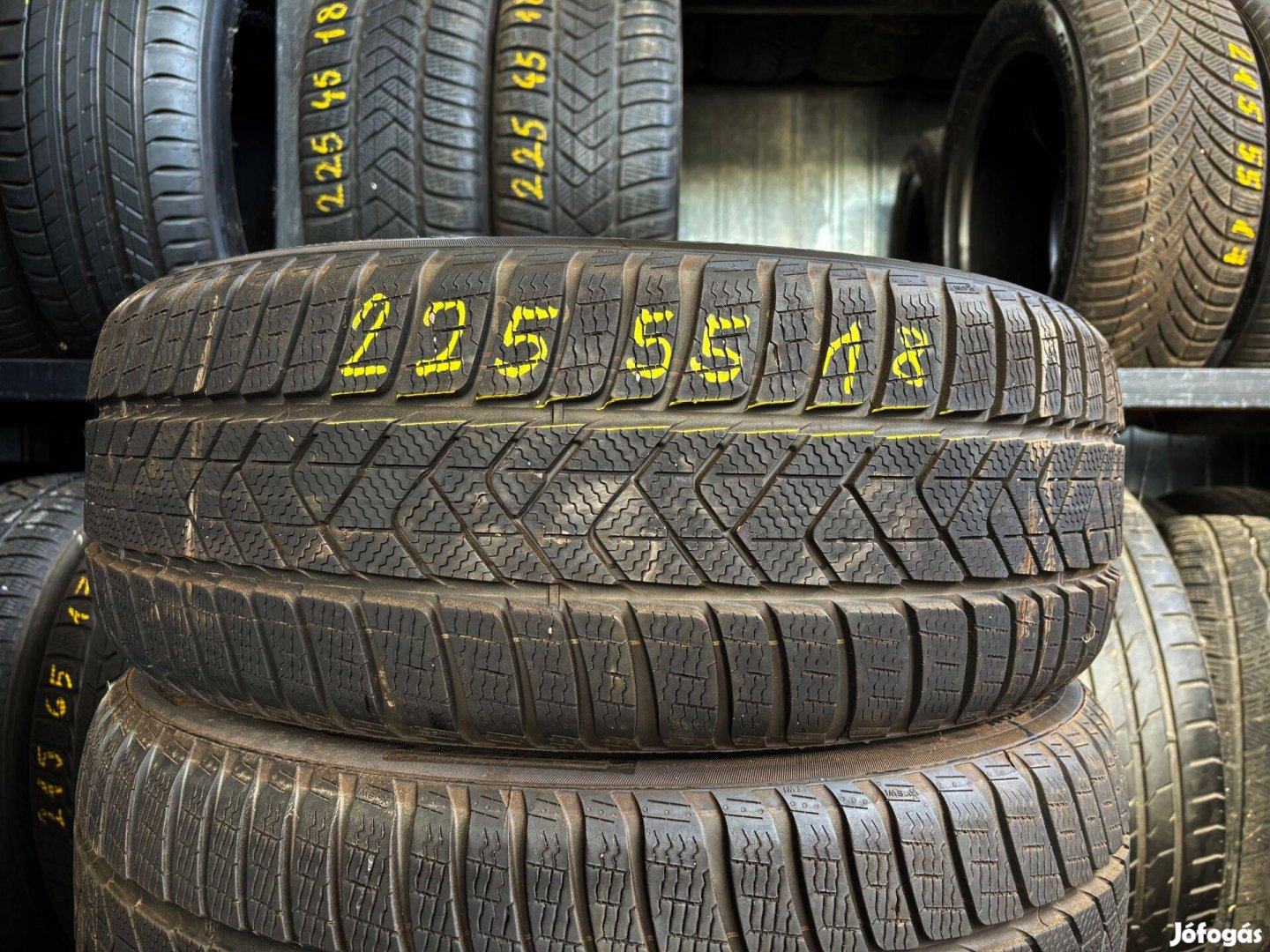 225/55 r18 Pirelli 2021 7mm téligumi 4db eladó 225/55r18 garnitúra