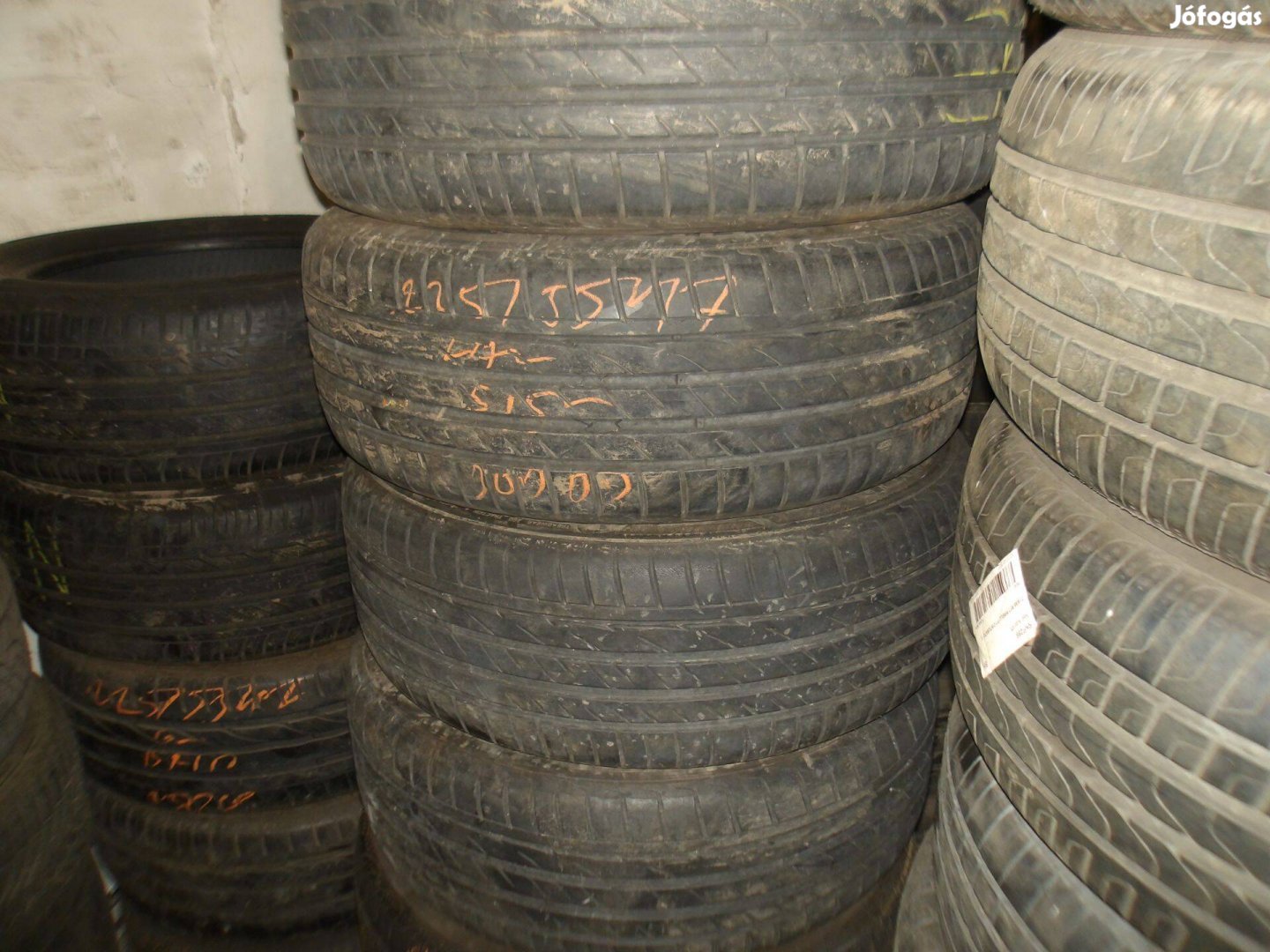 225/55r17 Laufenn nyári gumi ajándék szereléssel