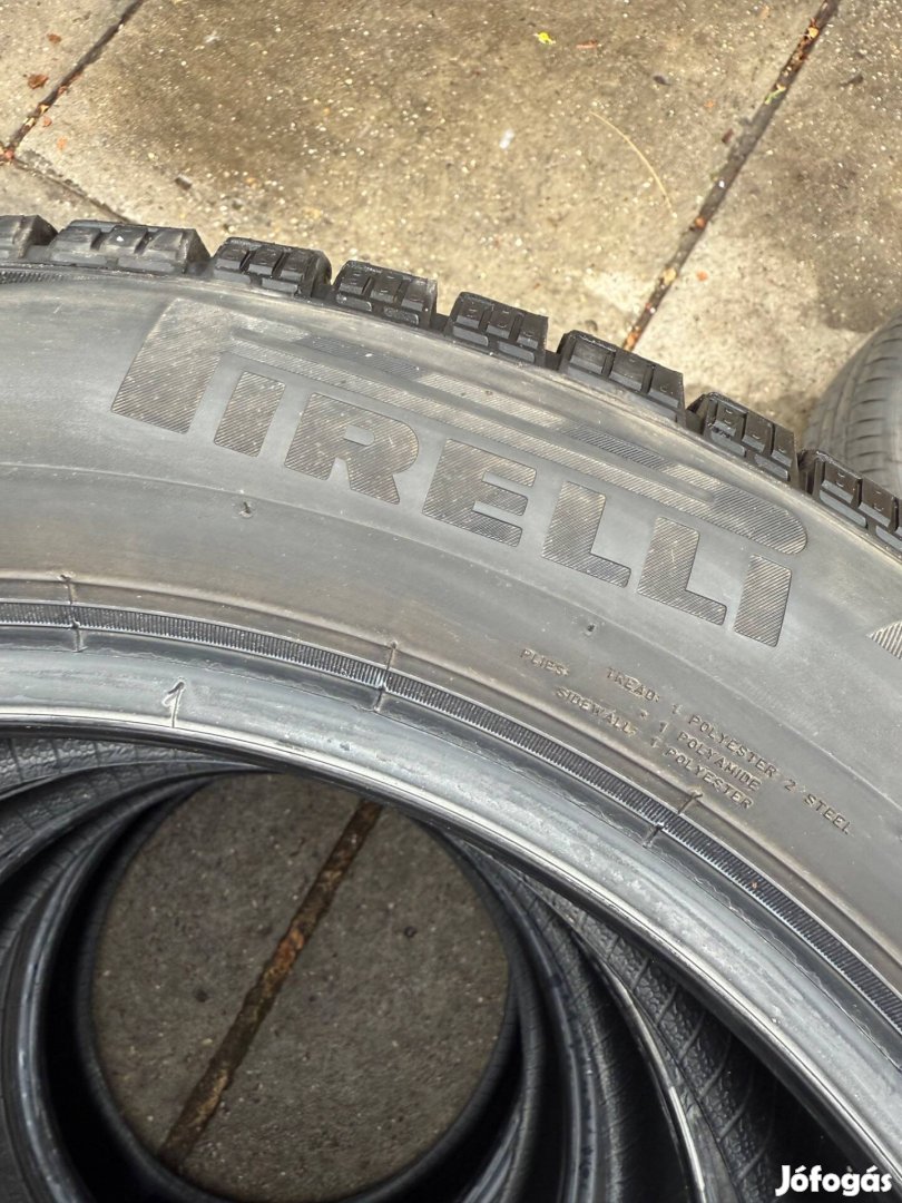 225/55r17 Pirelli téli