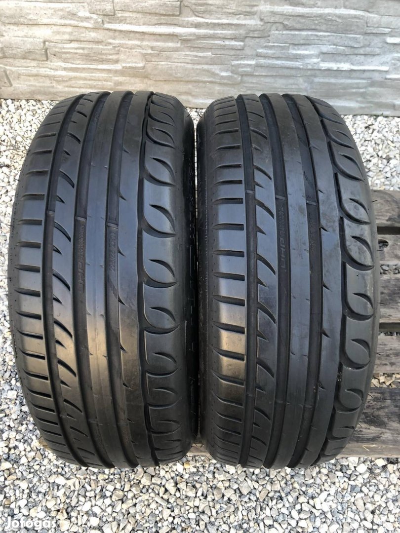 225/55r17 Taurus UHP Újszerű 95% nyári gumi 2db 