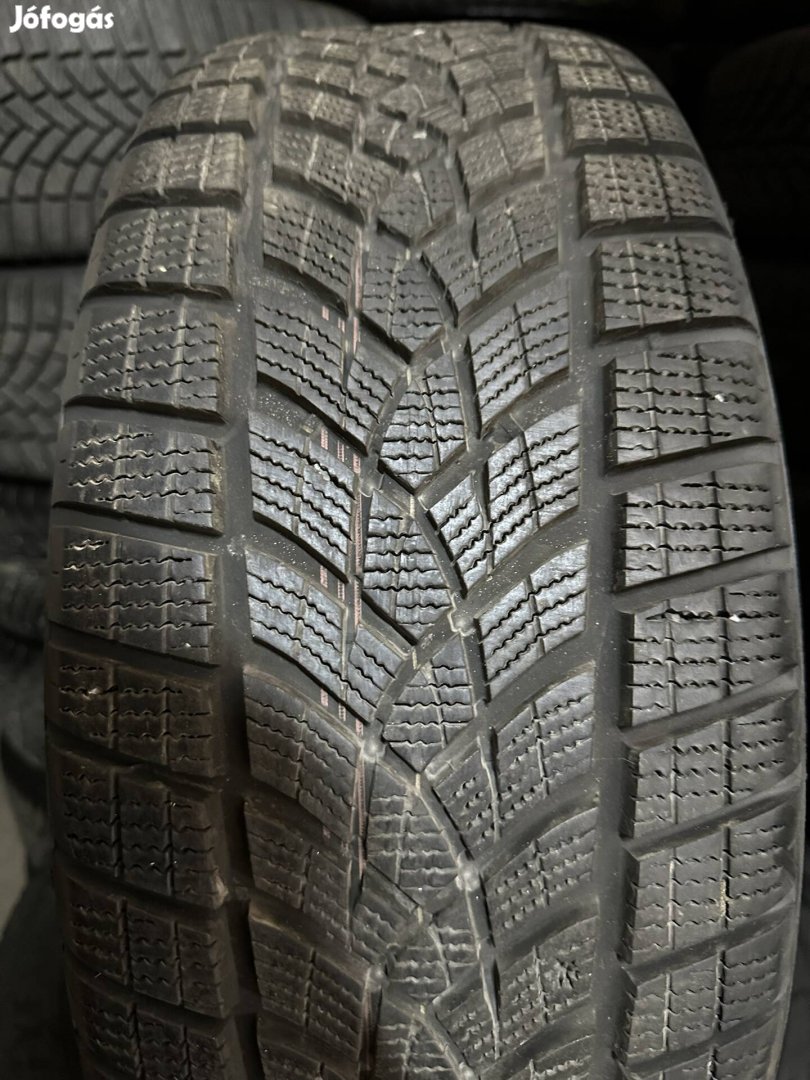 225/55r18 Goodyear téli gumi 225/55 R18