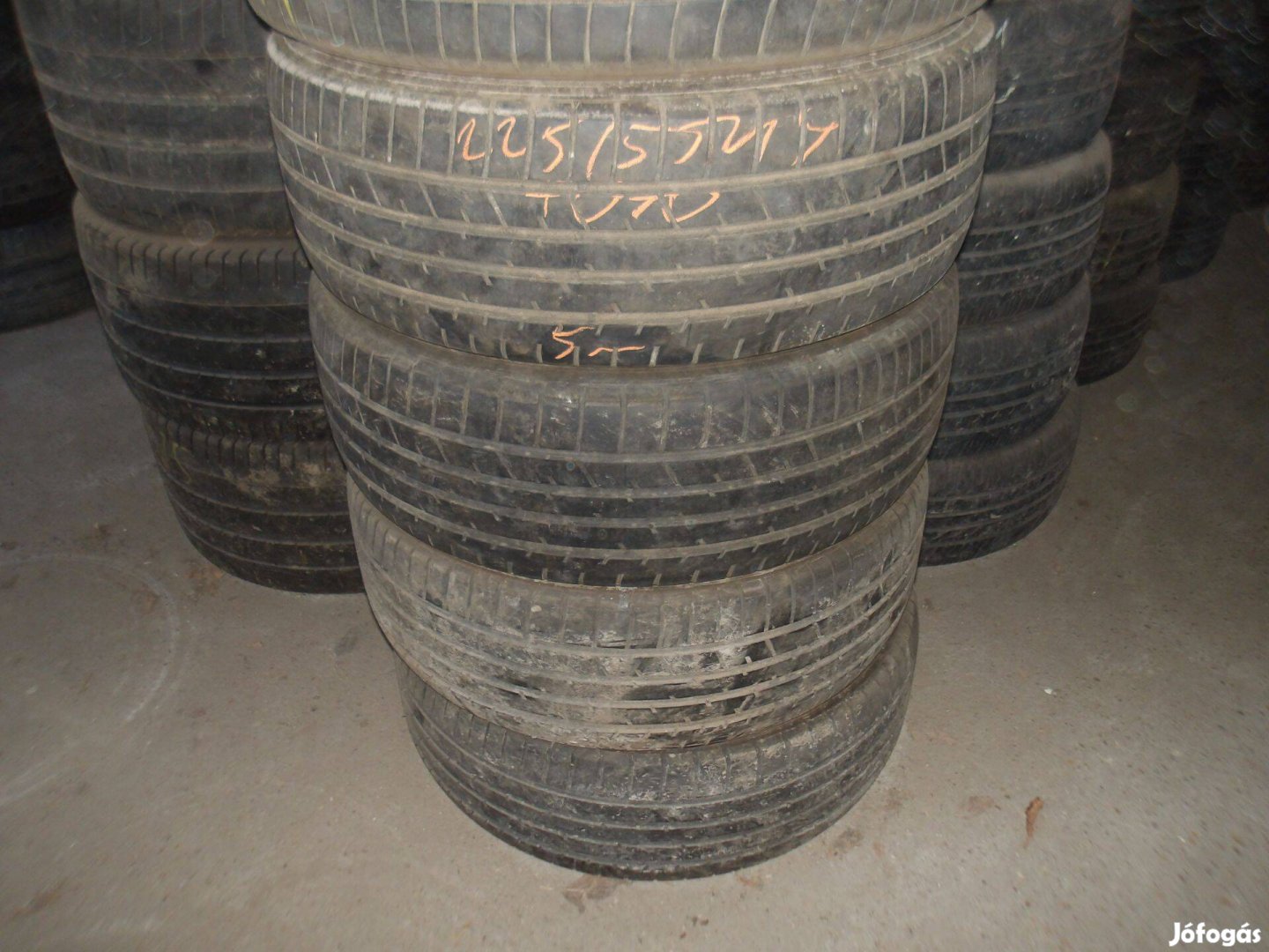 225/55r19 Toyo nyári gumik ajándék szereléssel