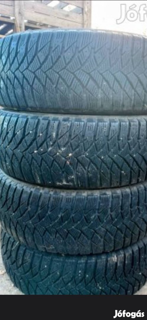 225/6017 suv téligumi..