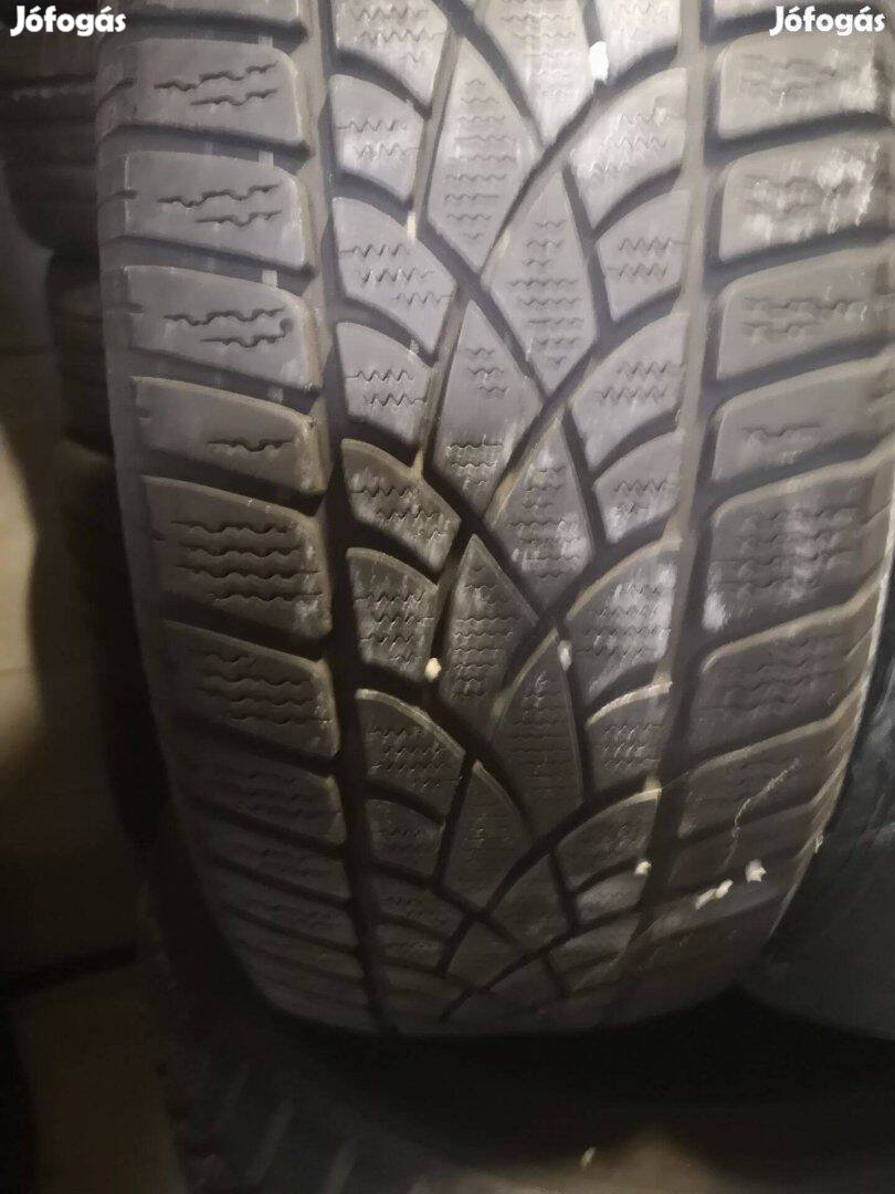 225/60R16 2db Dunlop téligumi