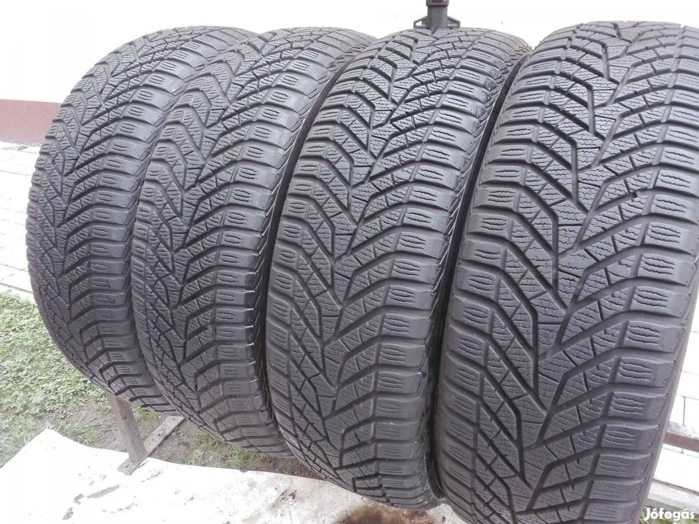 225/60R17 Yokohama téli gumi garnitúra 225/60 r17