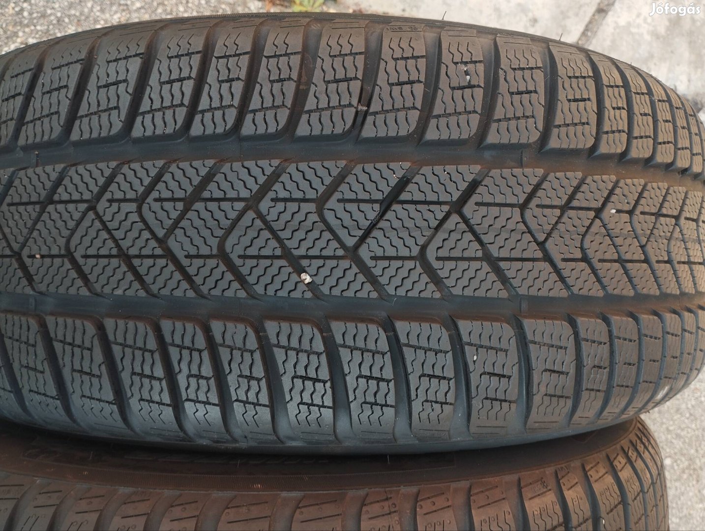 225/60 17 Pirelli téli gumi r17 " DOT24-22