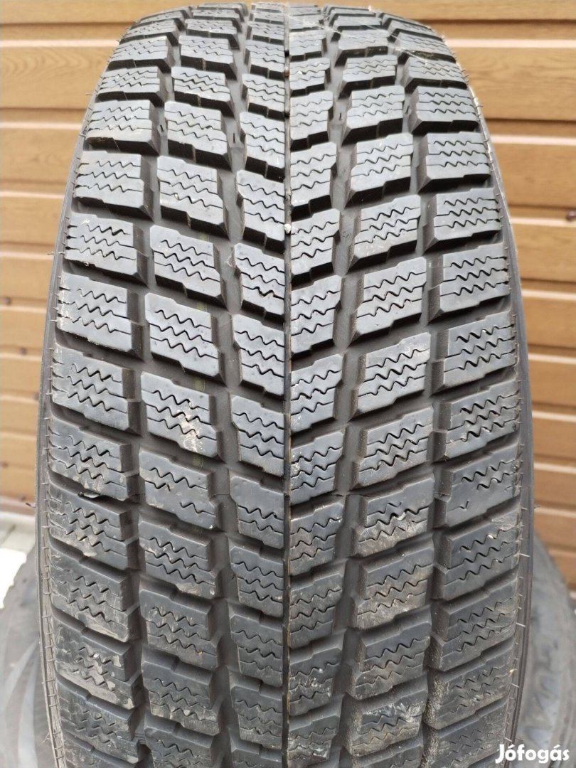 225 60 18 nexen 225/60 R 18 téli gumi garnitura