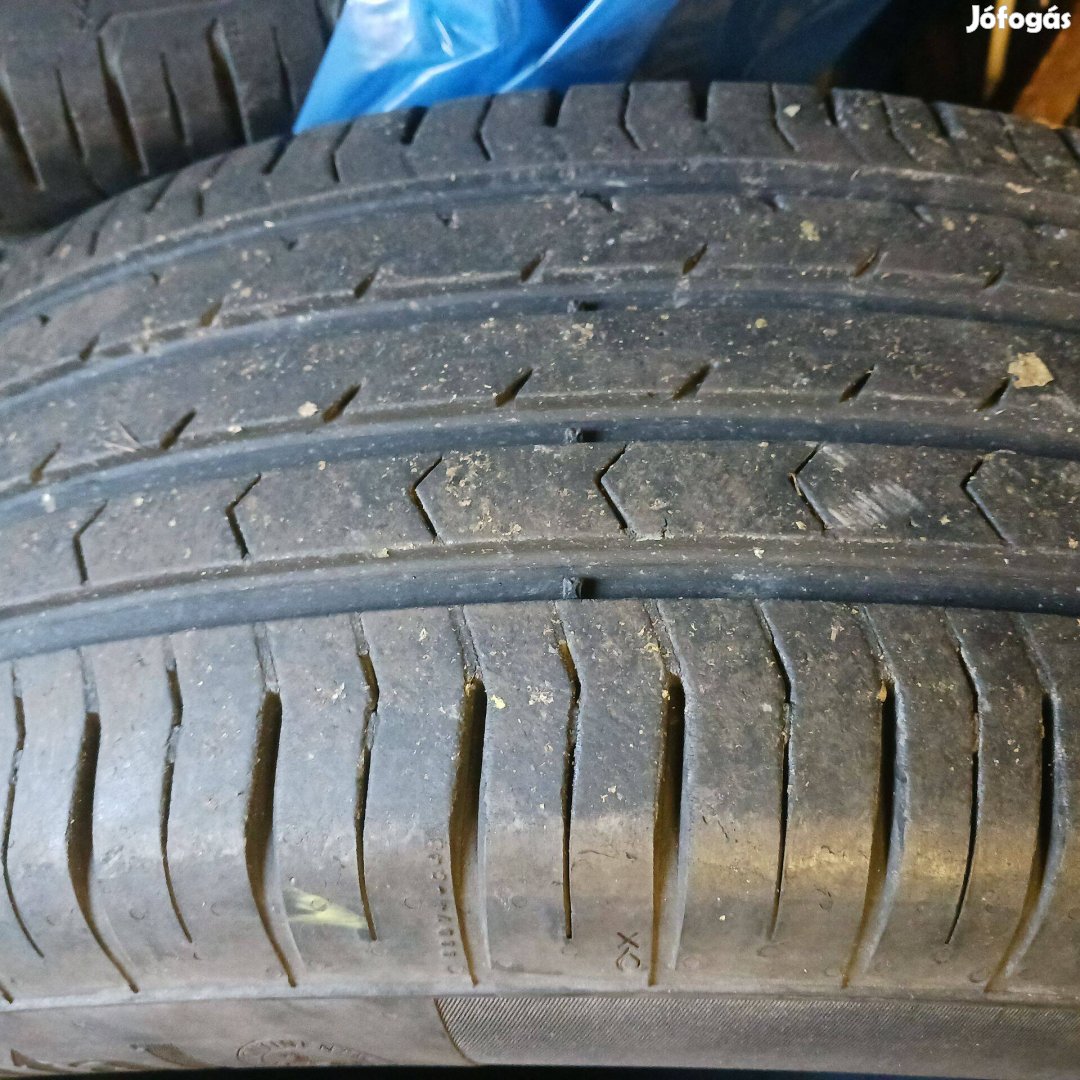 225/60 R17 Continental nyári gumi
