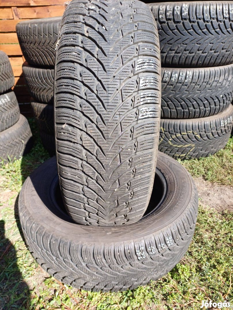 225/60 R17 Nokian használt téligumi