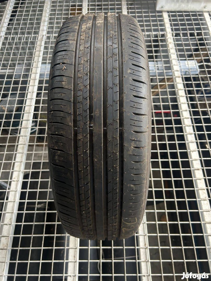 225 60 R18 Dunlop DOT18