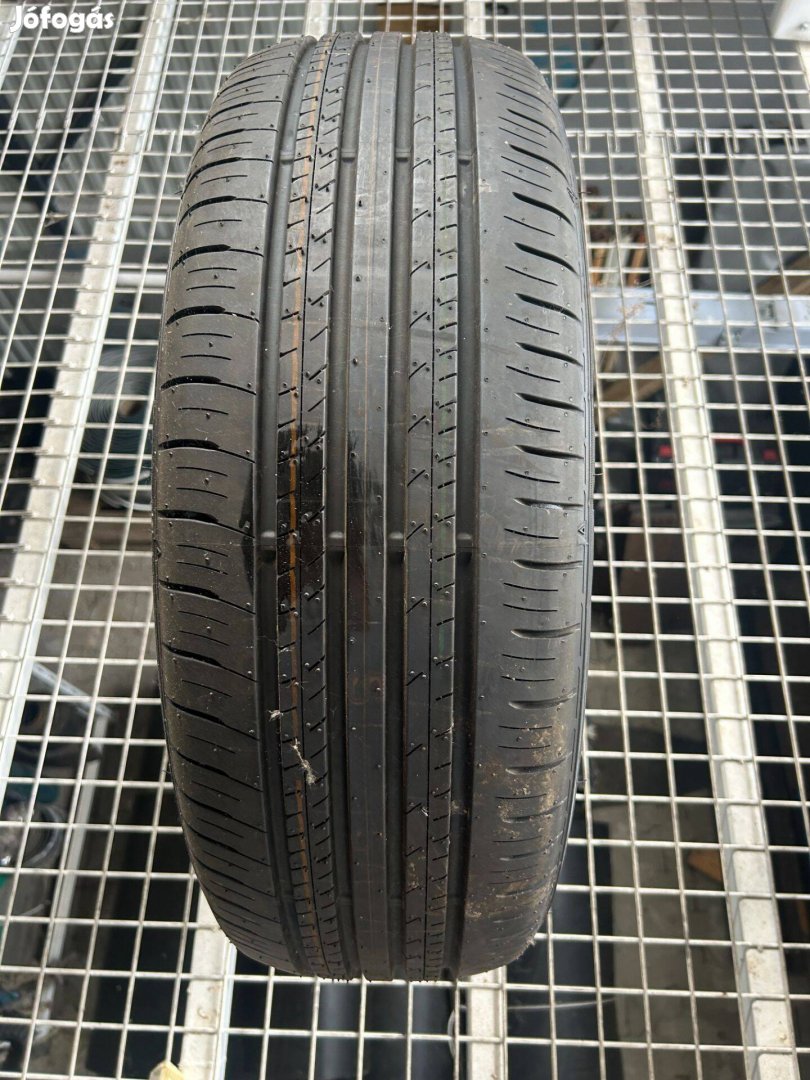 225 60 R18 Dunlop DOT20 nyárigumi