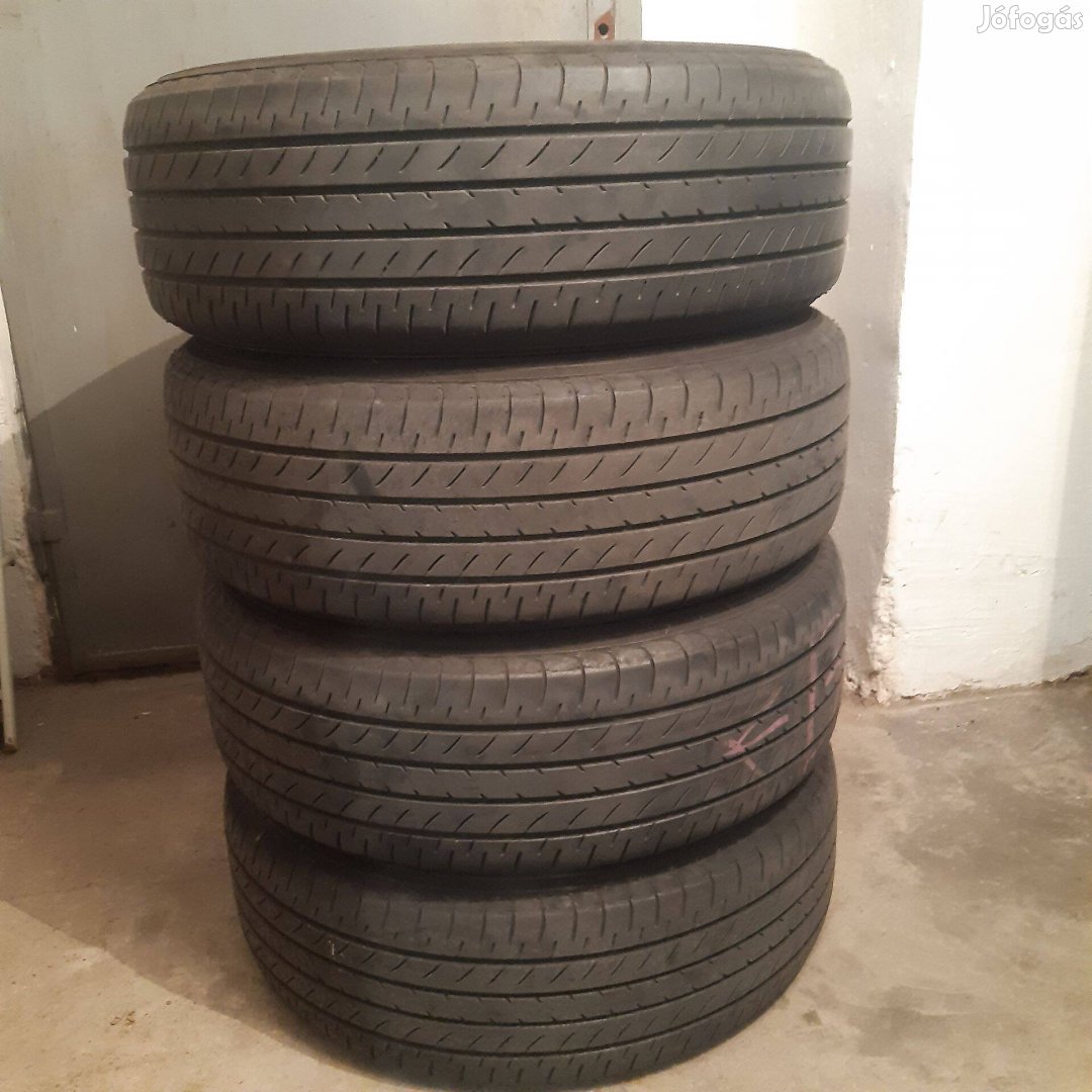 22560 R18 Yokohama használt nyárigumi szett eladó