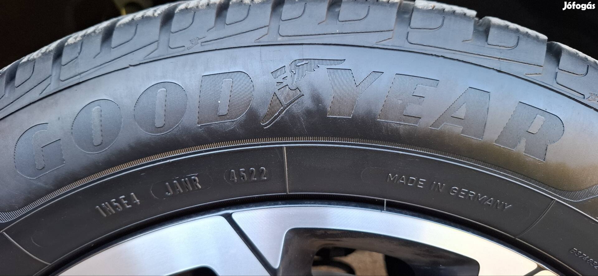 225/60 R18 téligumigarnitúra Goodyear Performance+