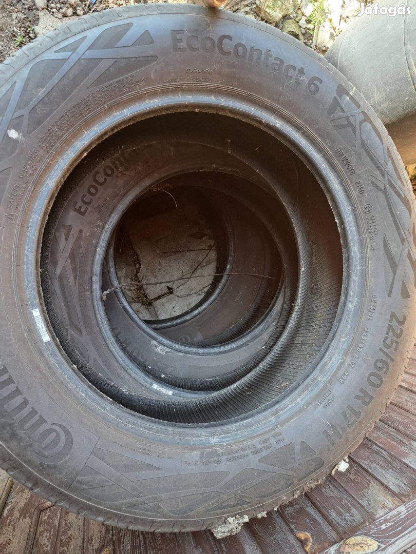 225/60 R 17 gumi eladó 