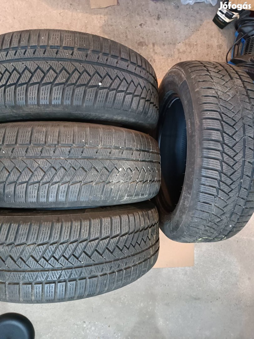 225/60 r17H Continental Wintercontact TS850P téligumi garnitúra 