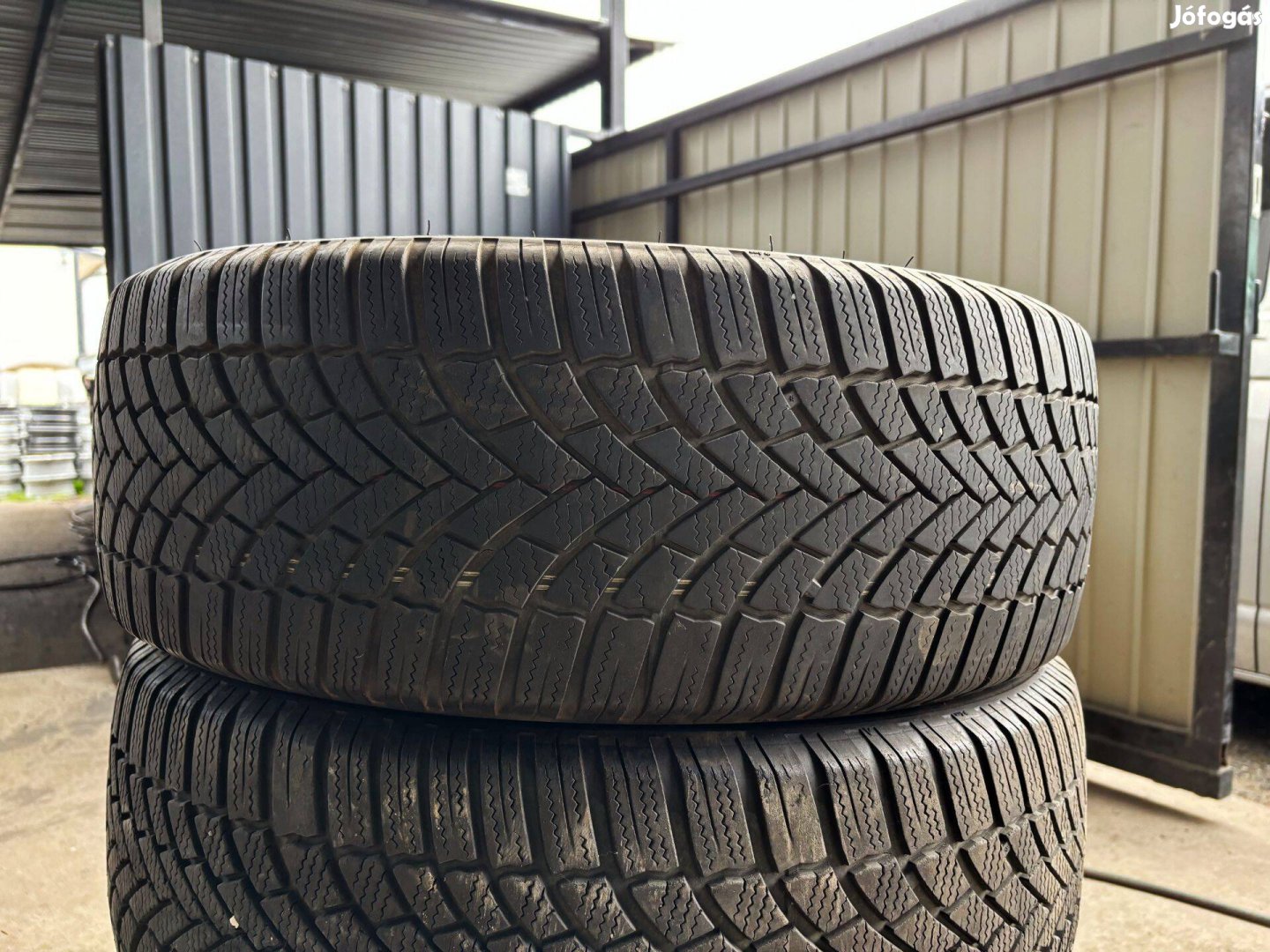 225/60 r17 Bridgestone téligumi 4db eladó 225/60r17 garnitúra