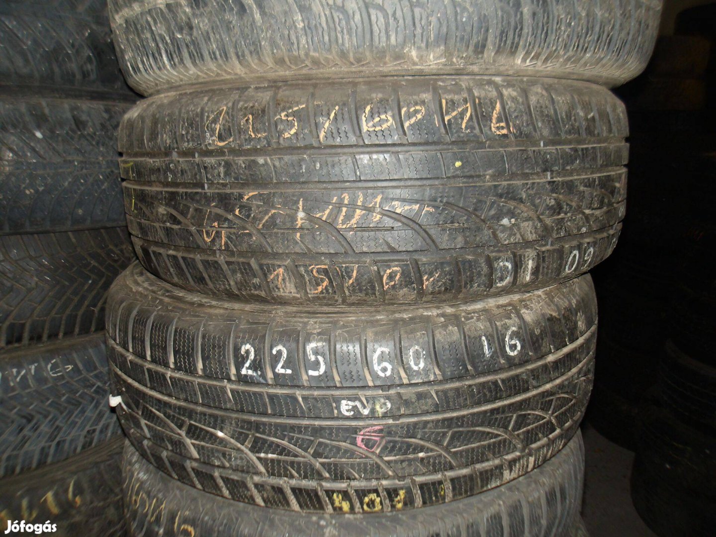 225/60r16 Hankook téli gumi ajándék szereléssel