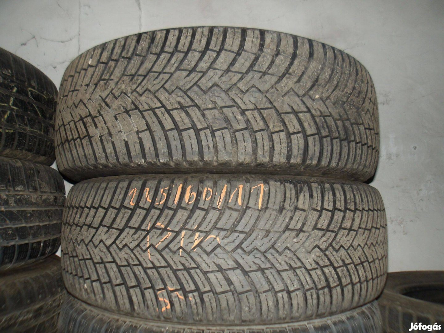 225/60r17 Bridgestone négyévszakos gumi ajándék szereléssel