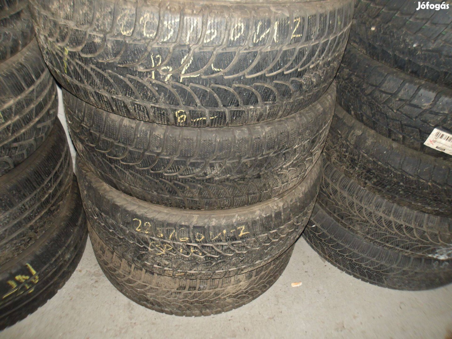 225/60r17 Bridgestone téli gumi ajándék szereléssel