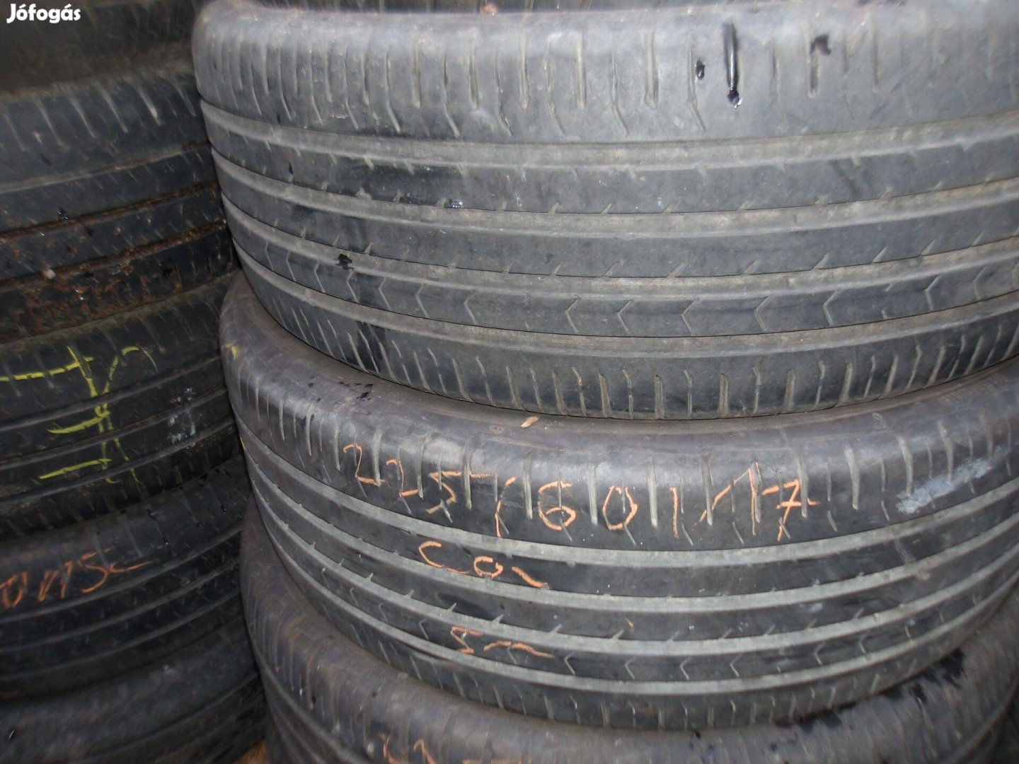 225/60r17 Continental nyári gumi ajándék szereléssel