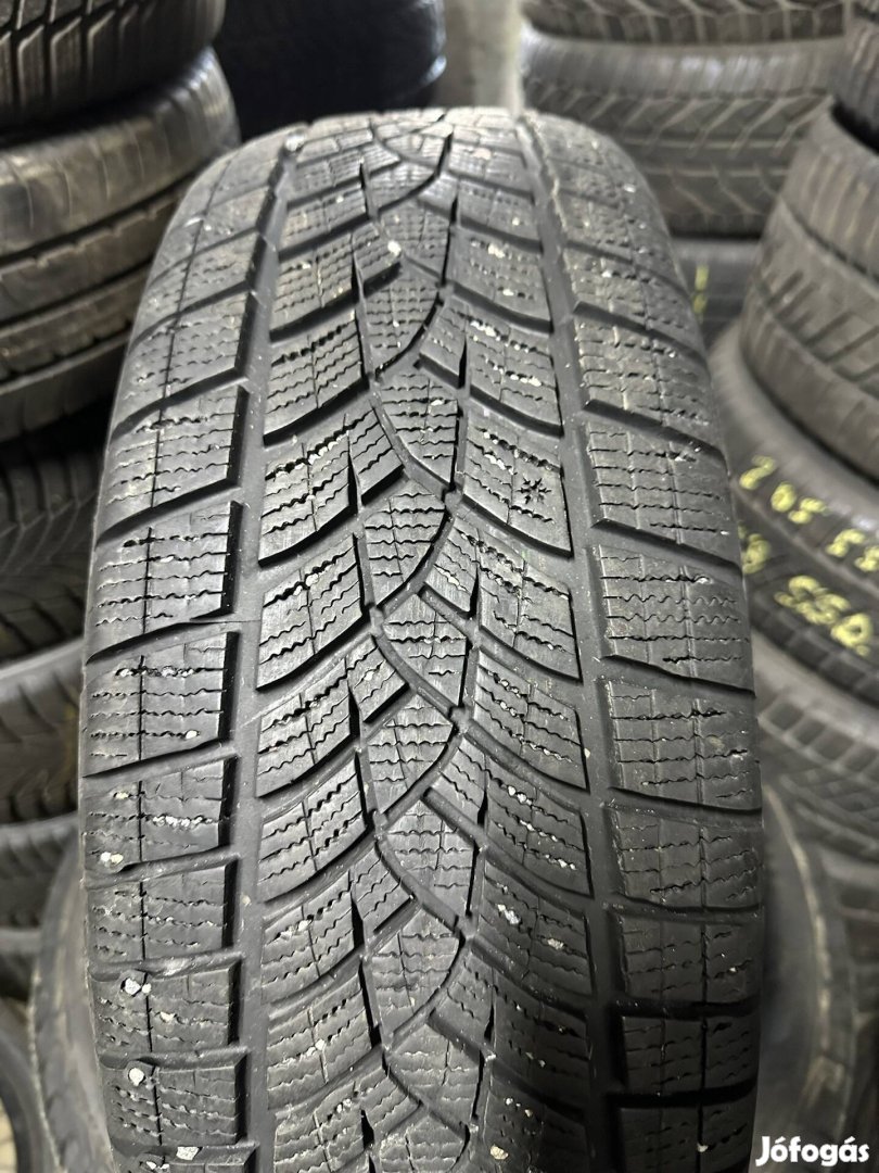 225/60r17 Goodyear téli gumi 225/60 R17