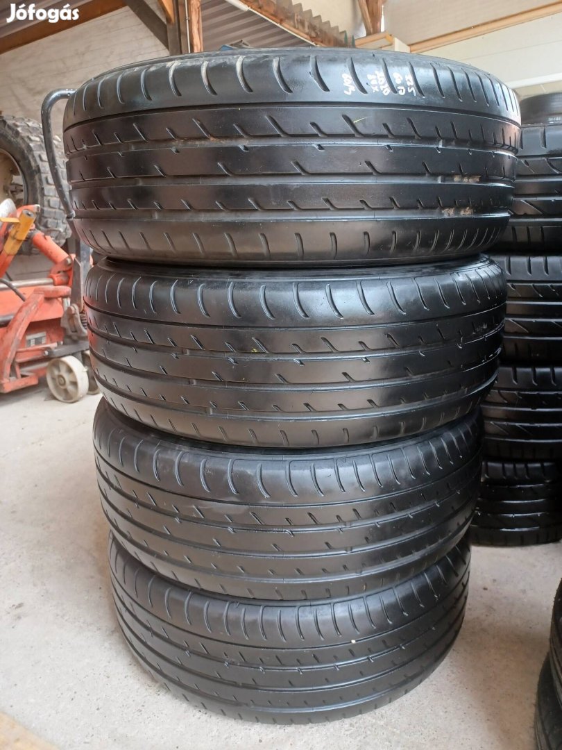 225/60r17 nyári 4db Toyo 