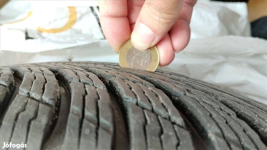 225/6517" SUV használt Michelin téli gumi 2019-es