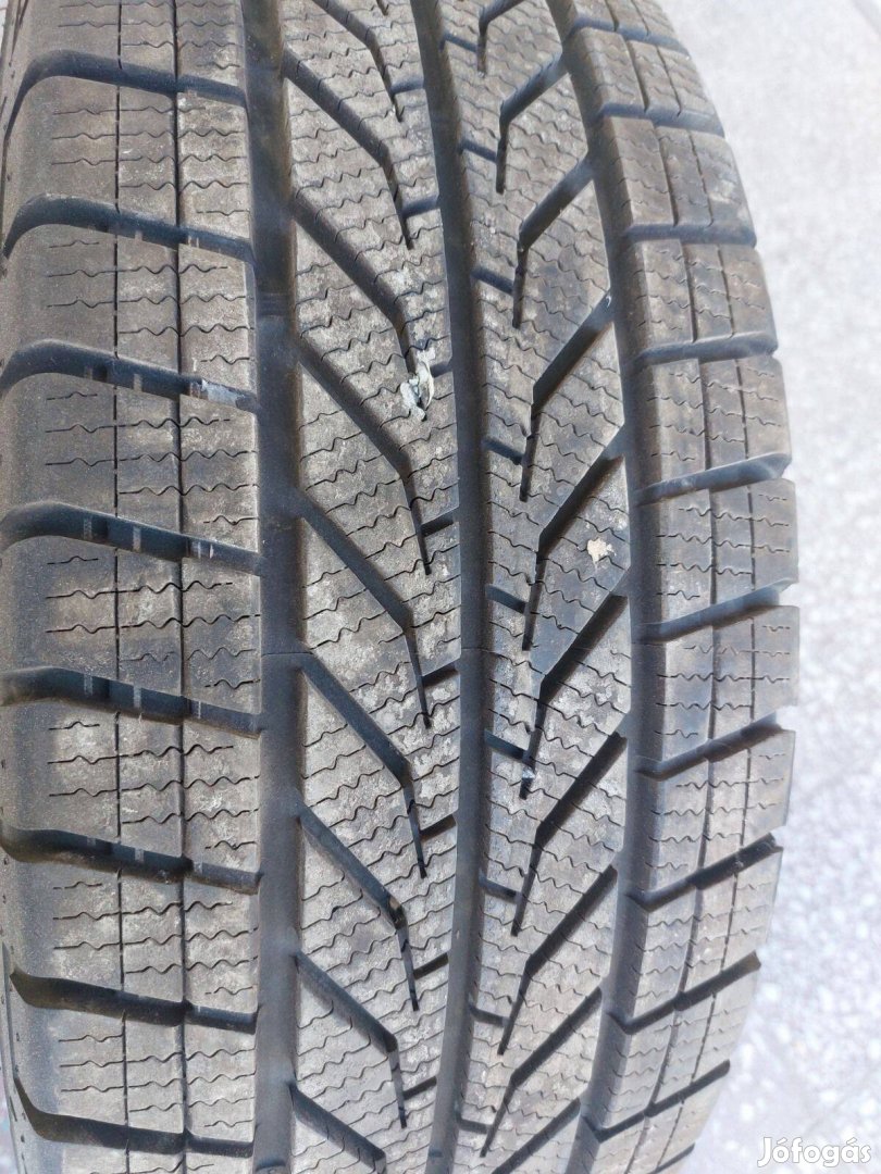 225/65R16C Fulda Téli gumiabroncs újszerű