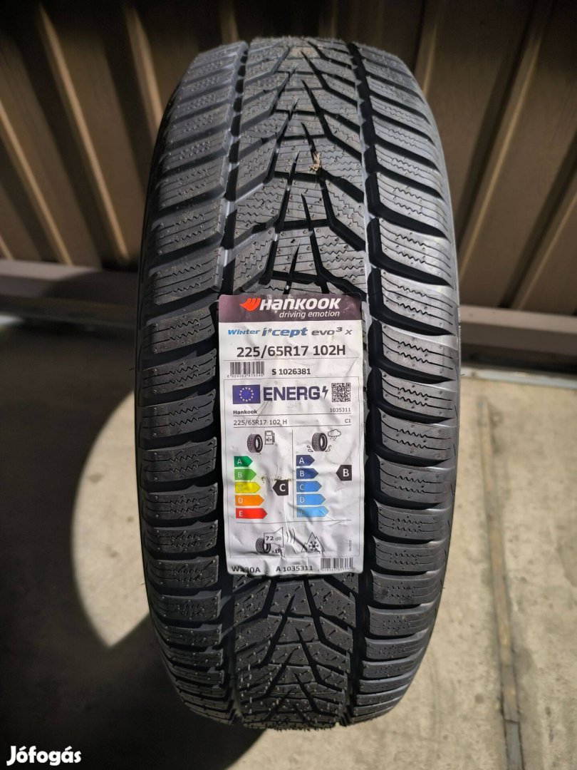 22565R17 Új Hankook téli gumi garnitúra 22565 r17