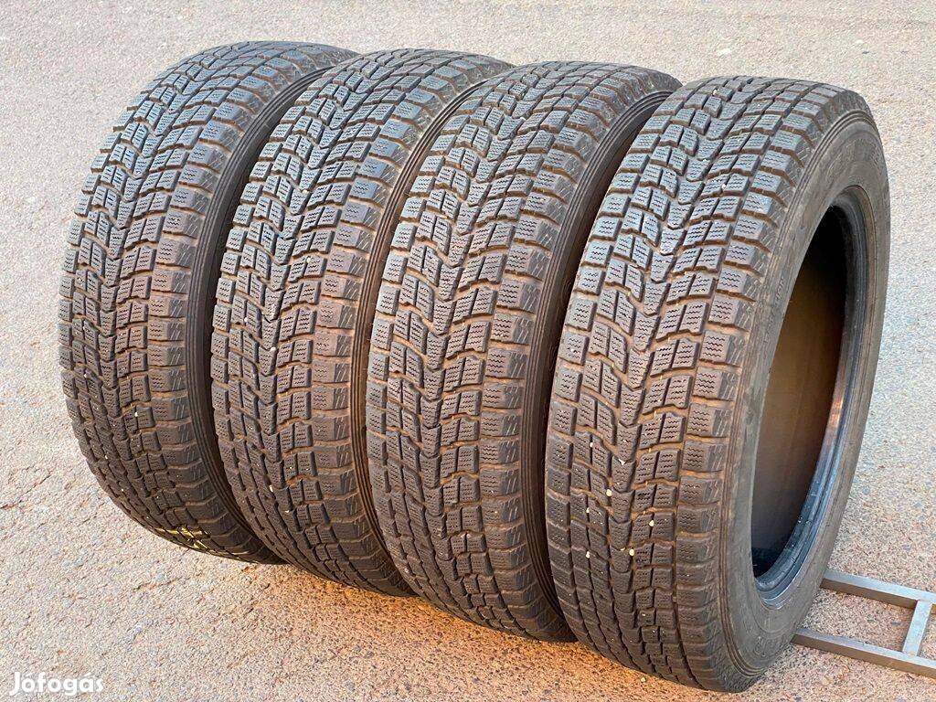 225/65R18 Dunlop Grandtrek téligumi 18" 4x4 terepjáró téli gumi