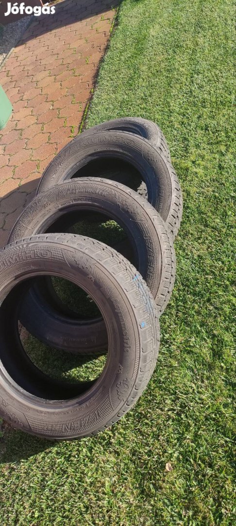 225/65 R17 4 db Kumho téli gumi 