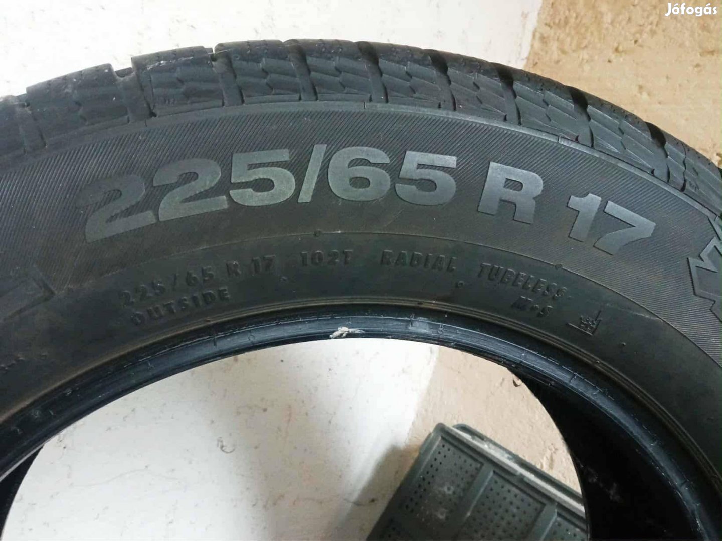 225/65 R17 Continental Cross contact téli garnitúra