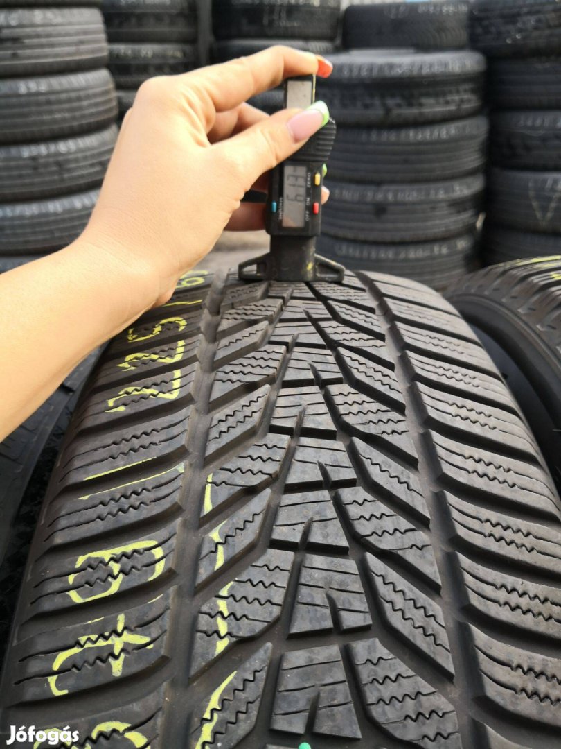 225/65 R17 Hankook téli gumi 33000ft a 2db/379/