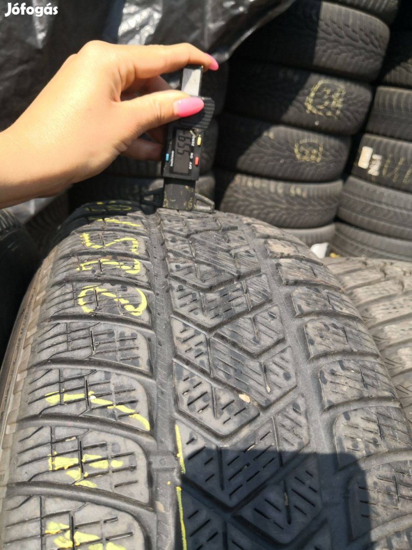 225/65 R17 Pirelli téli gumi 10000ft a 4db/211/