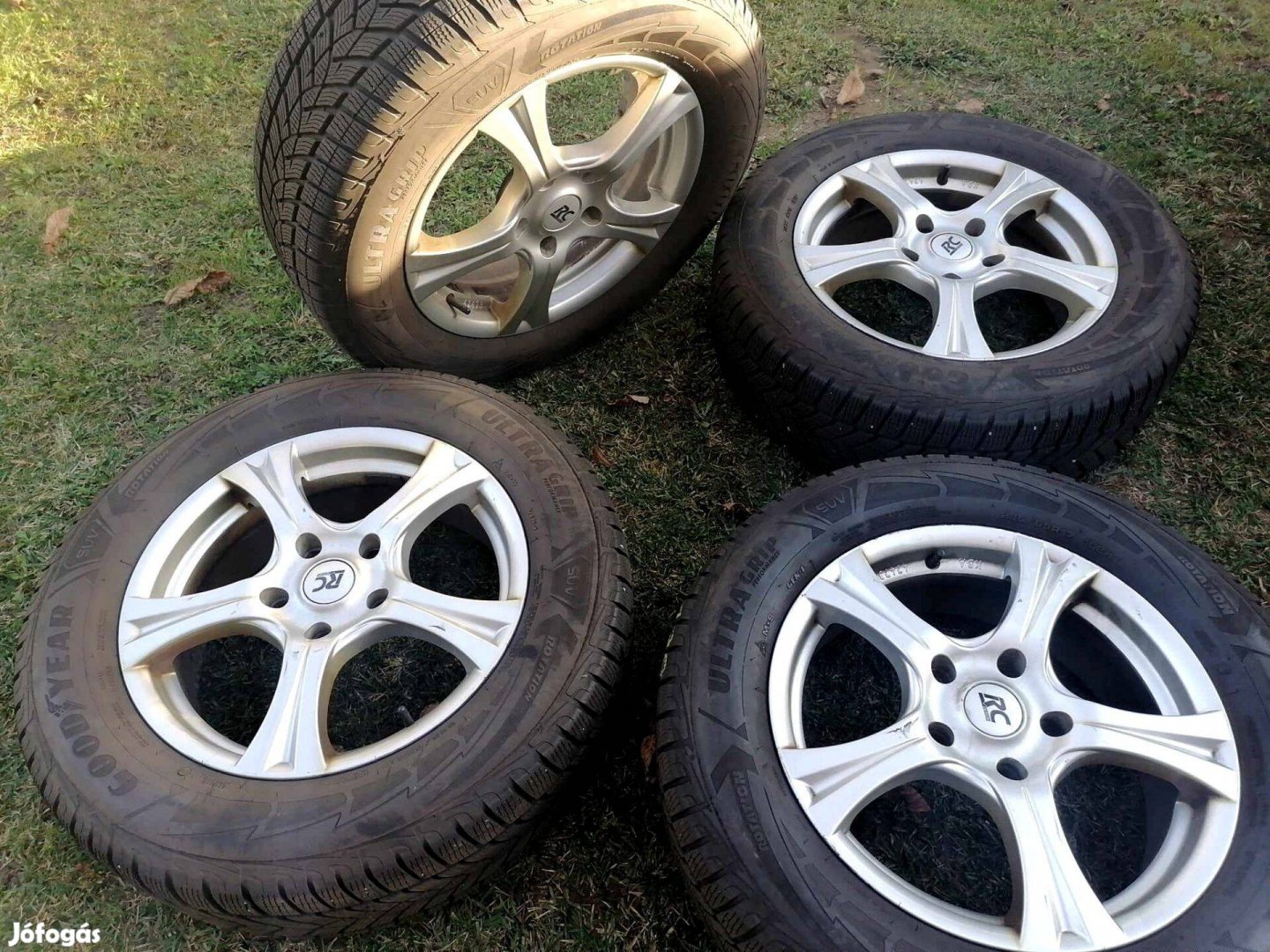 225/65 R17 téligumi+ felni Fiat freemont, Dodge Journey