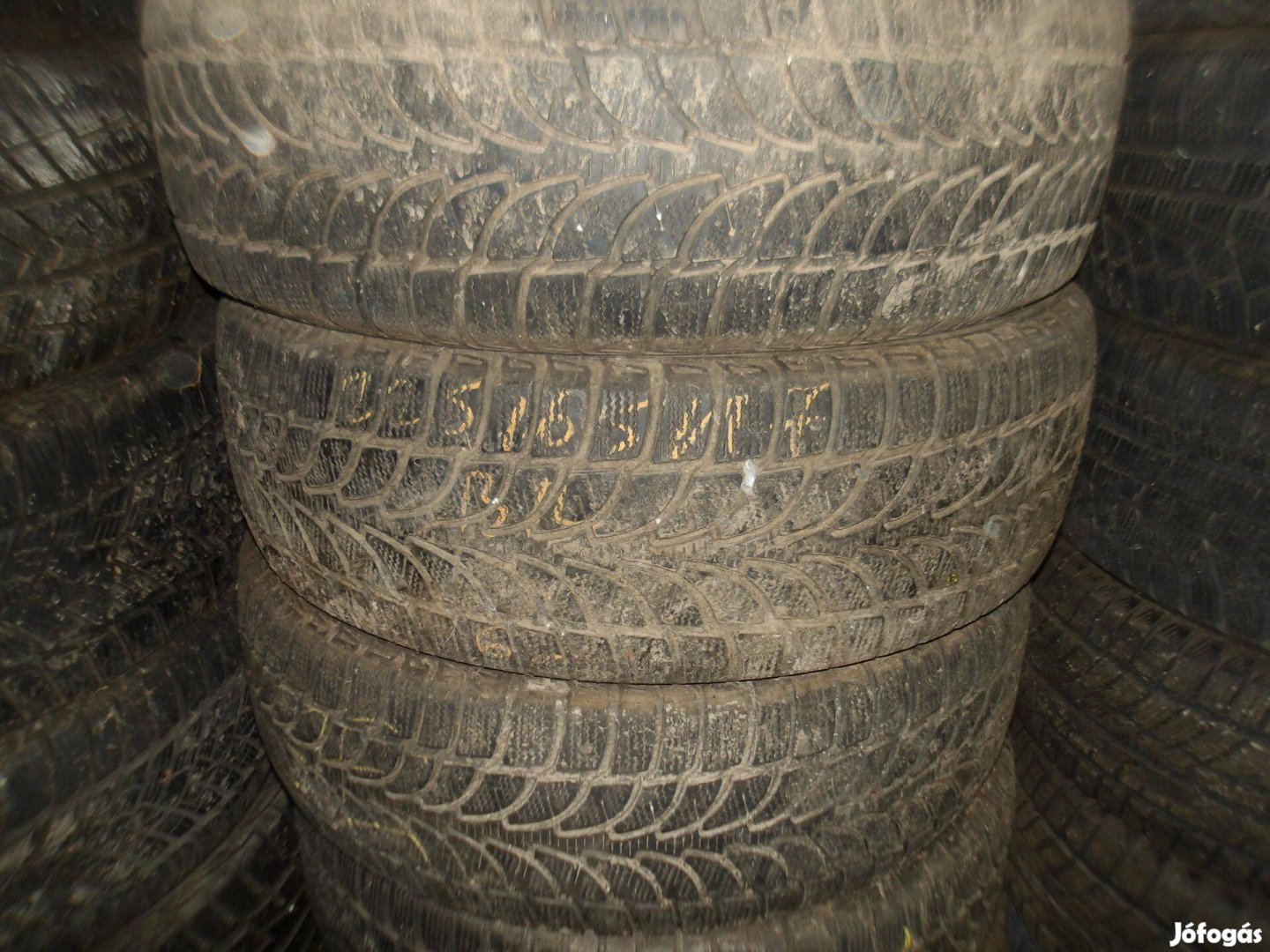 225/65r17 Bridgestone téli gumi ajándék szereléssel