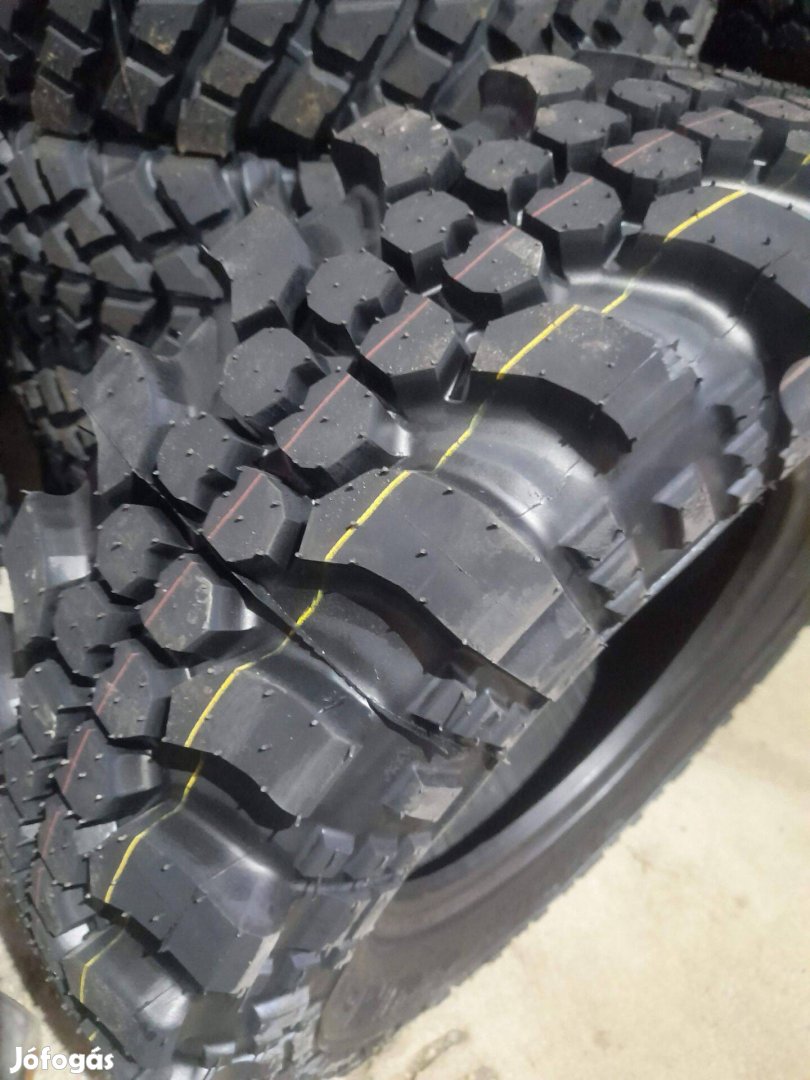 225/75R15 Simex mintás terepgumi