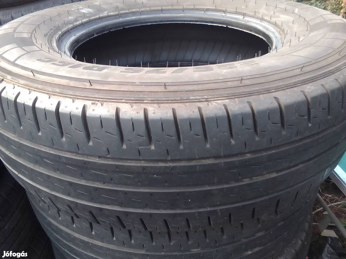 225/75R16C Pirelli Carrier kisteher nyári gumi