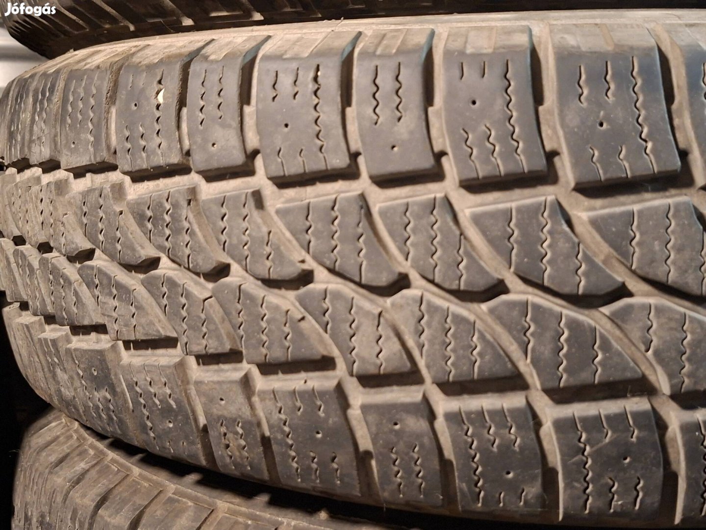 225/75 R16C téli gumi garnitúra, 225/75R16