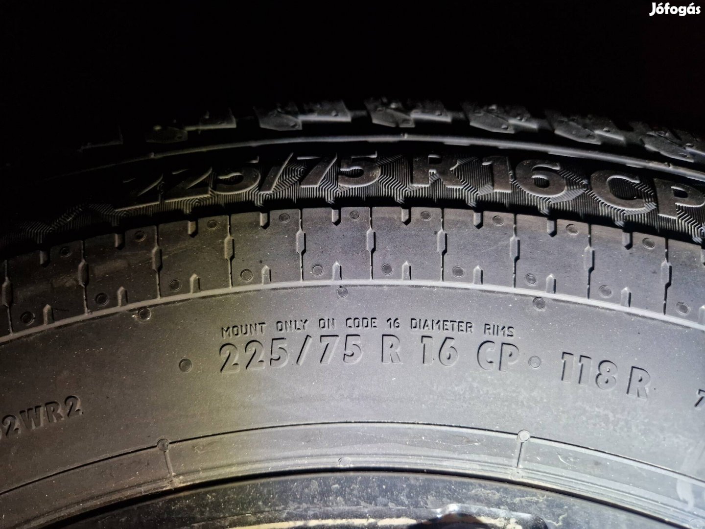 225/75r16C Continental negyevszakos Demo gumi garnitúra