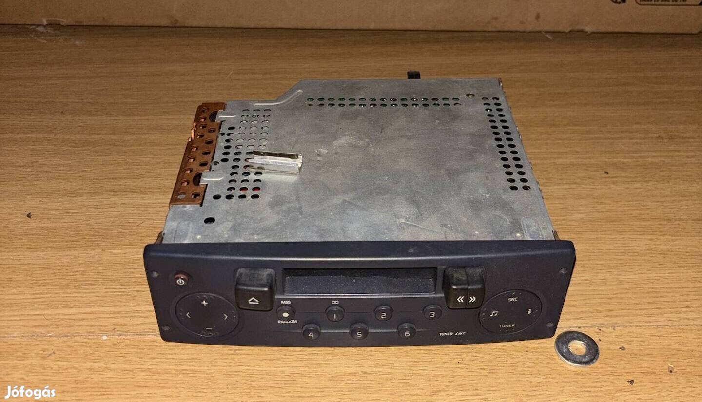 22DC259 Renault Rádió